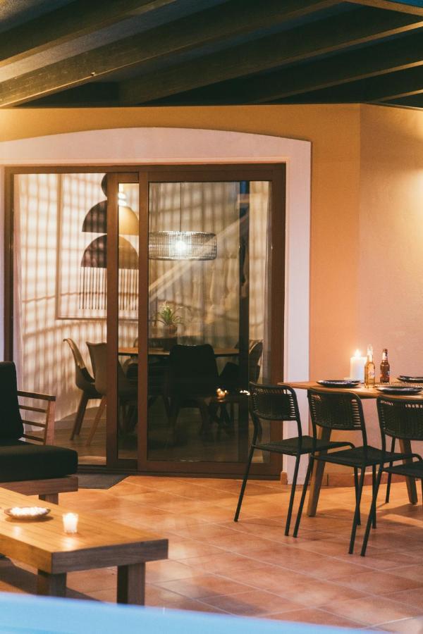 Moderne Villa Met Verwarmd Zwembad In Corralejo Exteriör bild