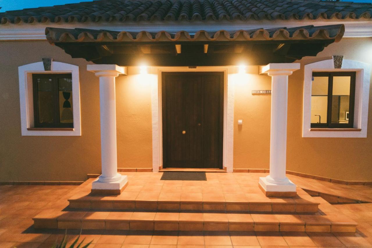 Moderne Villa Met Verwarmd Zwembad In Corralejo Exteriör bild